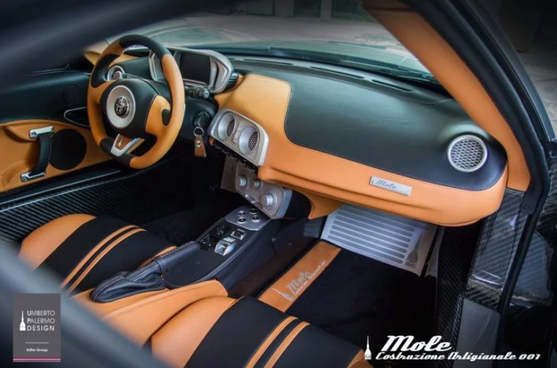 Illustration for article titled The Car Gods Have Graced This One-Off Custom Alfa-Romeo 4C With Incredible Good Looks